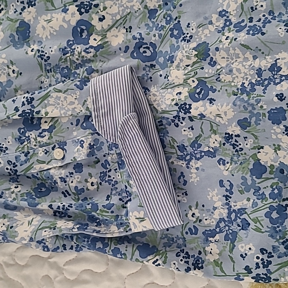 Women's Chaps XL 3/4 Length Sleeve Button Down. Great Condition (5) - Picture 2 of 13